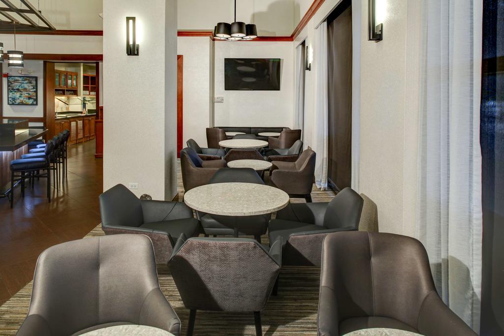Hyatt Place Primacy Parkway Hotel 3*