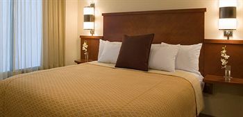 Hotel Hyatt Place Primacy Parkway 3*