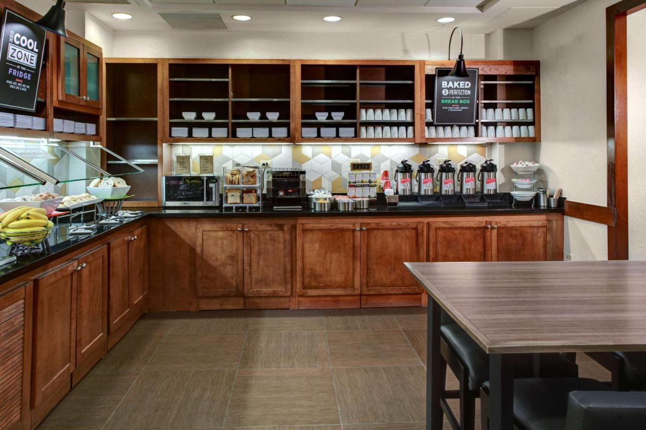 Hotel Hyatt Place Primacy Parkway 3*